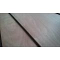 Contreplaqué okoume utilisé pour les meubles